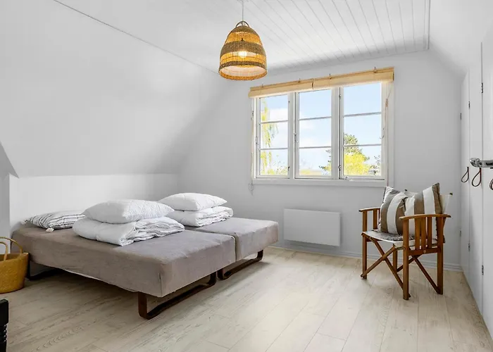 3 Bedroom Awesome In * Otterup