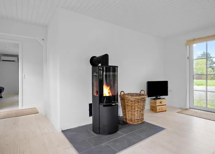 3 Bedroom Awesome In