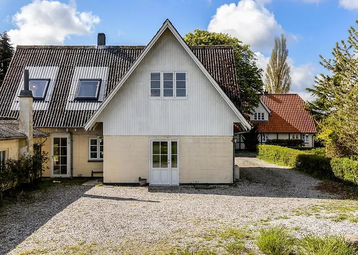 3 Bedroom Awesome In * Оттеруп