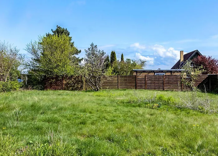 3 Bedroom Awesome In