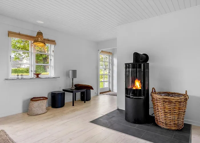 3 Bedroom Awesome In Дом отдыха